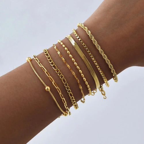 Non Tarnish Stainless Steel Bracelet Stackable for Women, Thin Herribone Chain Bracelet Waterproof Gold Plated Jewelry